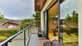 The layout of the balcony to help the house look larger